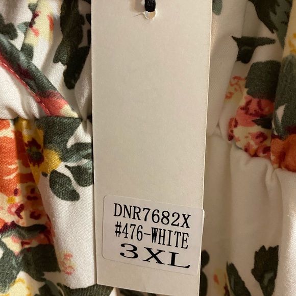 Just Peachy Faux Wrap Floral Dress - Picture 5 of 8